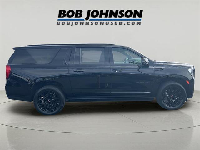 Photo of 2023 Onyx Black GMC Yukon XL