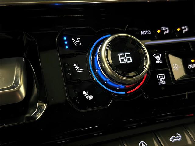 Photo of 2022 Quicksilver Metallic GMC Sierra 1500