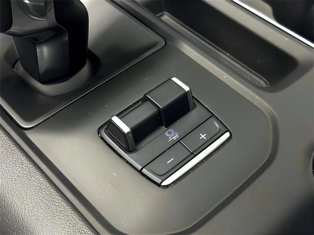 Photo of 2022 Quicksilver Metallic GMC Sierra 1500