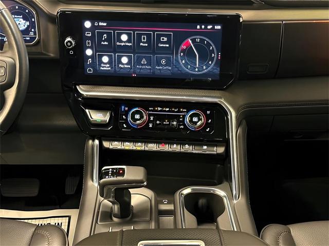 Photo of 2022 Quicksilver Metallic GMC Sierra 1500