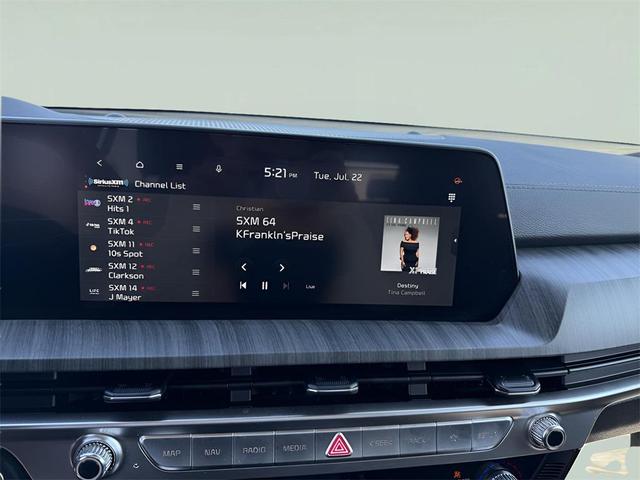 Photo of 2024 Ebony Black Kia Telluride