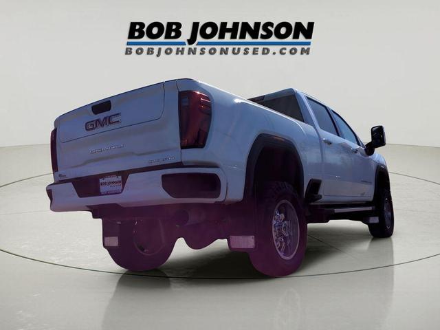 Photo of 2024 Summit White GMC Sierra 3500