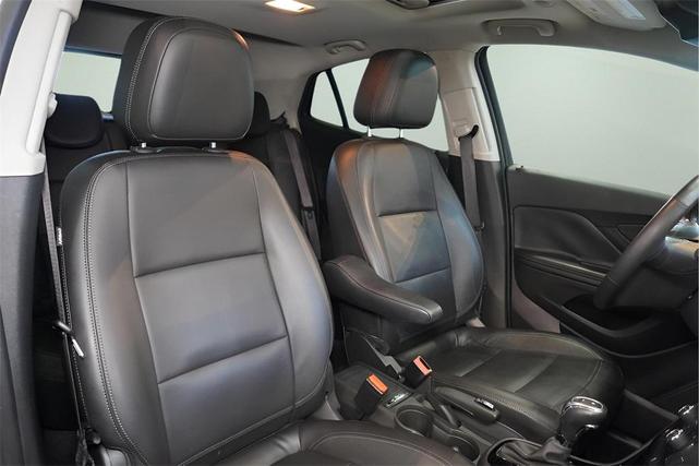 Photo of 2019 Satin Steel Gray Metallic Buick Encore