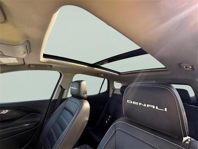 Photo of 2023 Ebony Twilight Metallic GMC Terrain