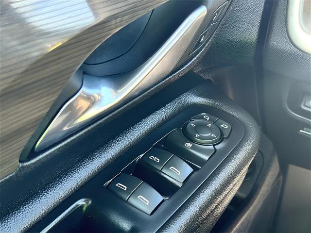 Photo of 2023 Ebony Twilight Metallic GMC Terrain