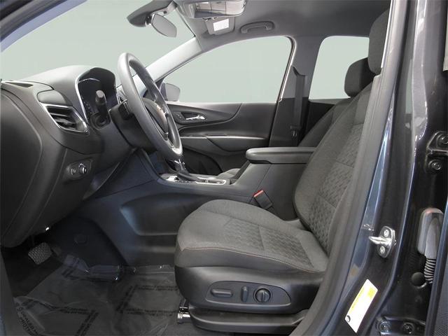 Photo of 2022 Iron Gray Metallic Chevrolet Equinox