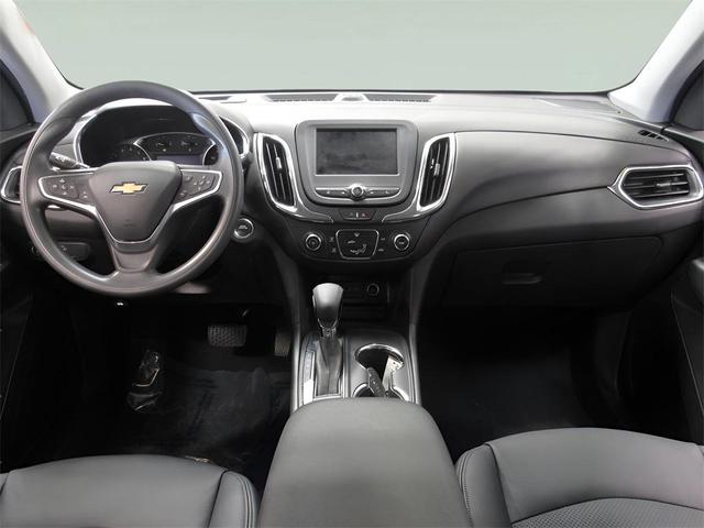 Photo of 2022 Iron Gray Metallic Chevrolet Equinox