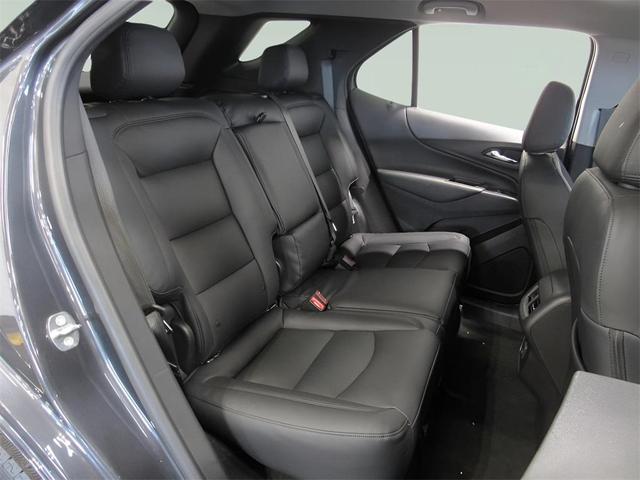 Photo of 2022 Iron Gray Metallic Chevrolet Equinox