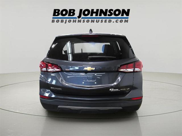 Photo of 2022 Iron Gray Metallic Chevrolet Equinox