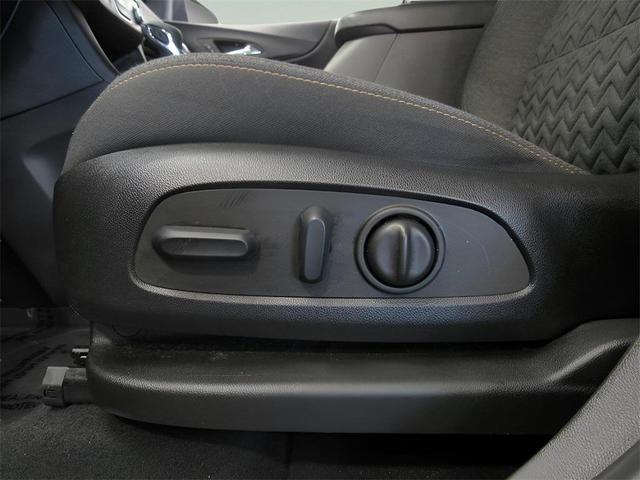 Photo of 2022 Iron Gray Metallic Chevrolet Equinox