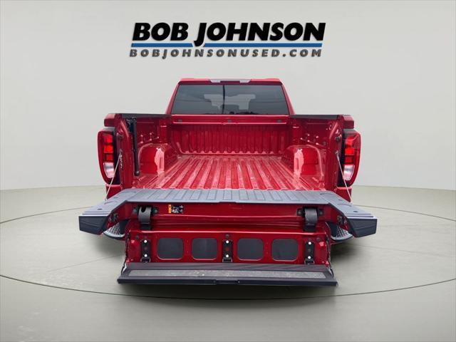 Photo of 2022 Cayenne Red Tintcoat GMC Sierra 1500