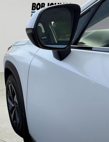 Photo of 2020 Eminent White Pearl Lexus NX 300