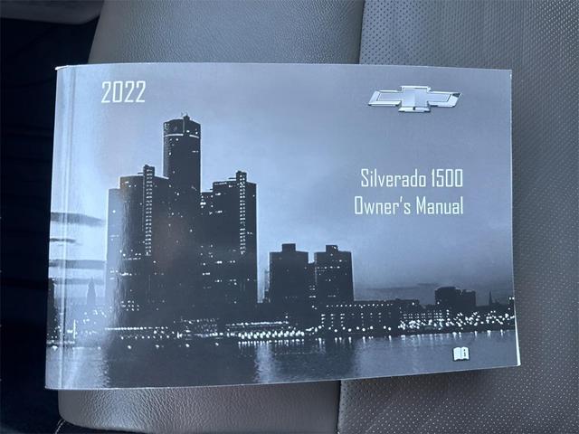 Photo of 2022 Black Chevrolet Silverado 1500