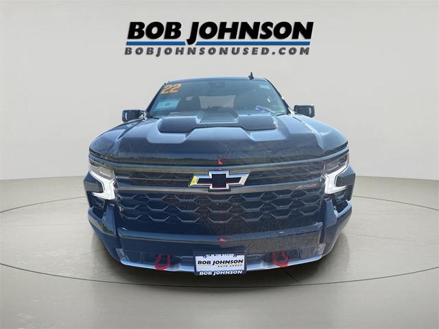 Photo of 2022 Black Chevrolet Silverado 1500