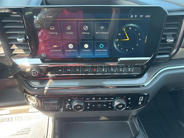 Photo of 2022 Black Chevrolet Silverado 1500
