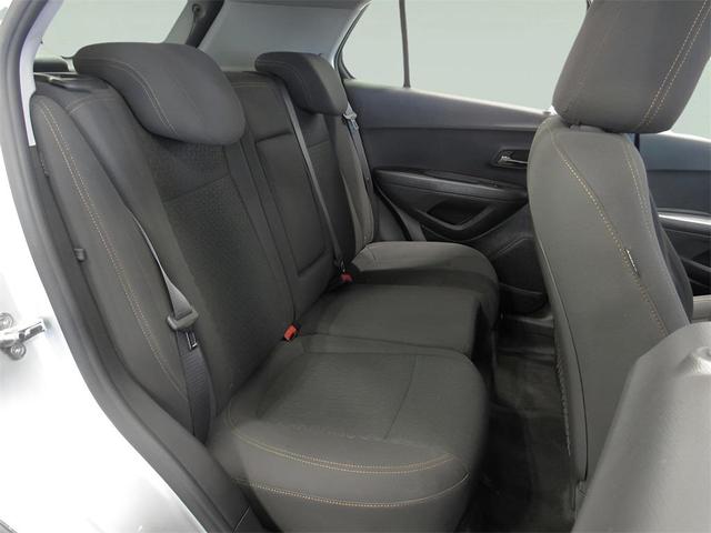Photo of 2022 Silver Ice Metallic Chevrolet Trax