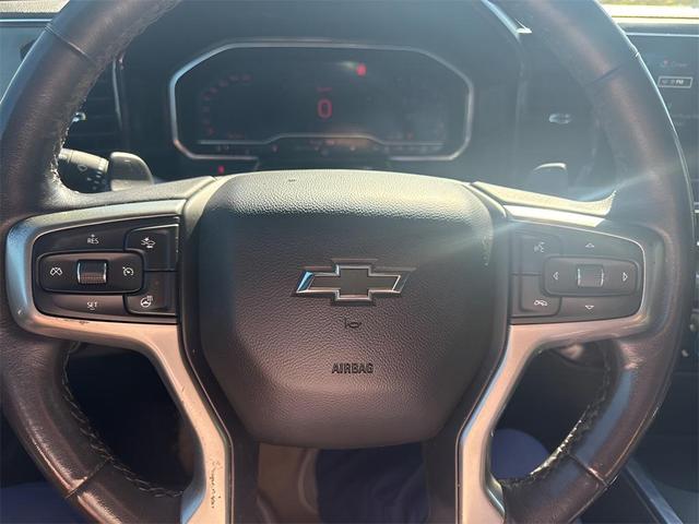 Photo of 2022 Black Chevrolet Silverado 1500