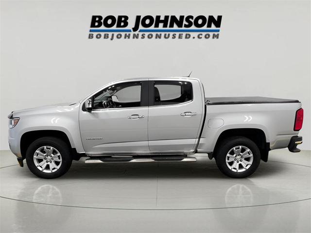Photo of 2017 Silver Ice Metallic Chevrolet Colorado