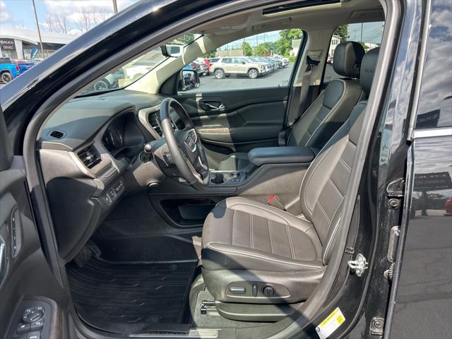 Photo of 2023 Ebony Twilight Metallic GMC Acadia