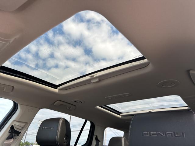 Photo of 2023 Ebony Twilight Metallic GMC Acadia