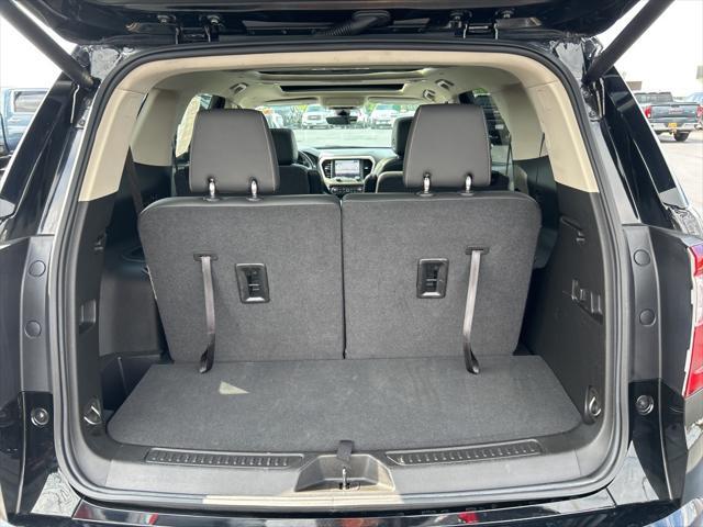 Photo of 2023 Ebony Twilight Metallic GMC Acadia
