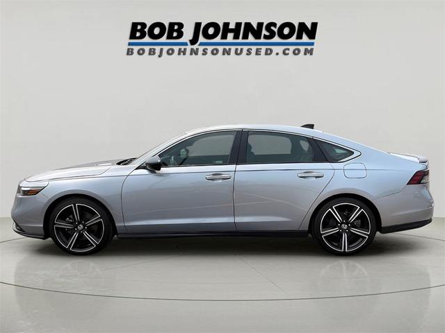 Photo of 2024 Urban Gray Pearl Honda Accord Hybrid