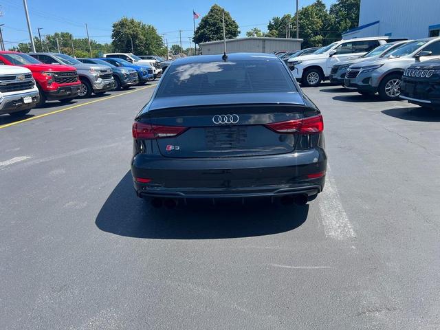 Photo of 2018 Black Metallic Audi S3