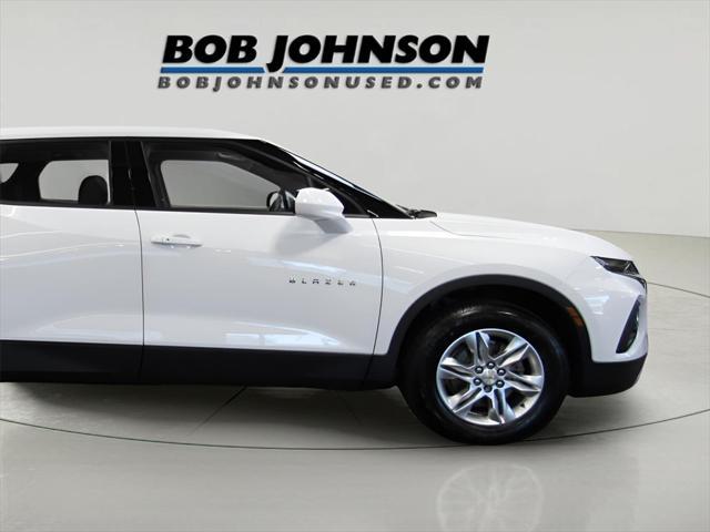 Photo of 2022 Summit White Chevrolet Blazer