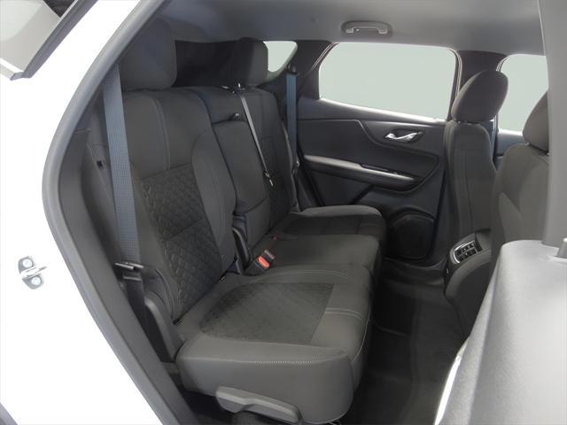 Photo of 2022 Summit White Chevrolet Blazer