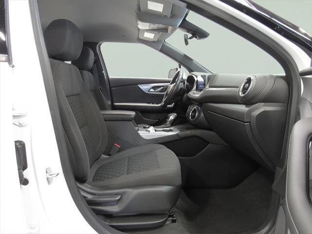 Photo of 2022 Summit White Chevrolet Blazer