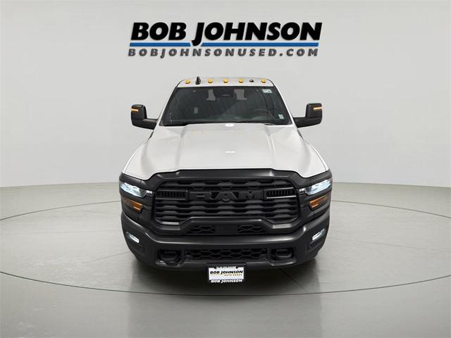 Photo of 2025 Bright White Clearcoat RAM 2500