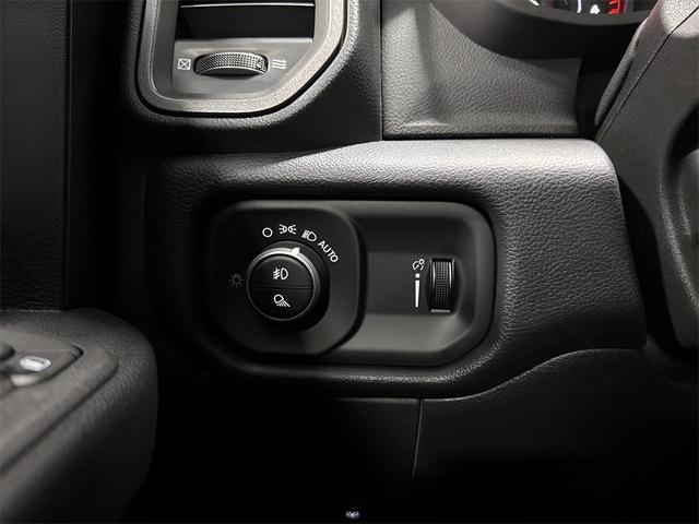 Photo of 2025 Bright White Clearcoat RAM 2500