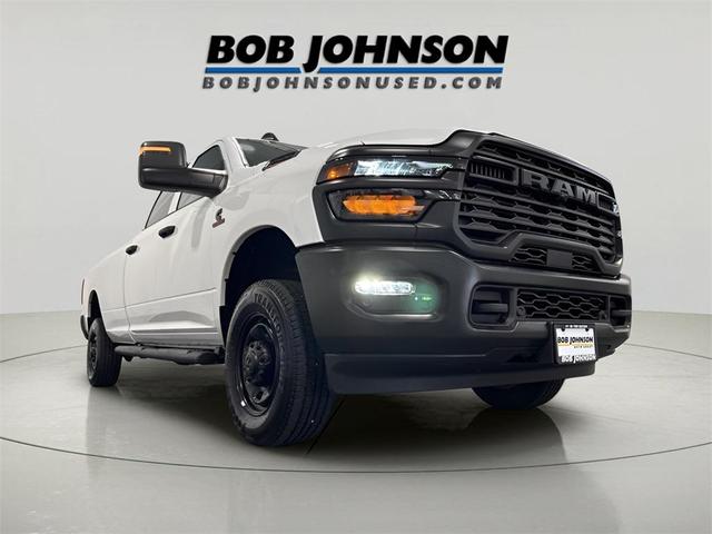 Photo of 2025 Bright White Clearcoat RAM 2500