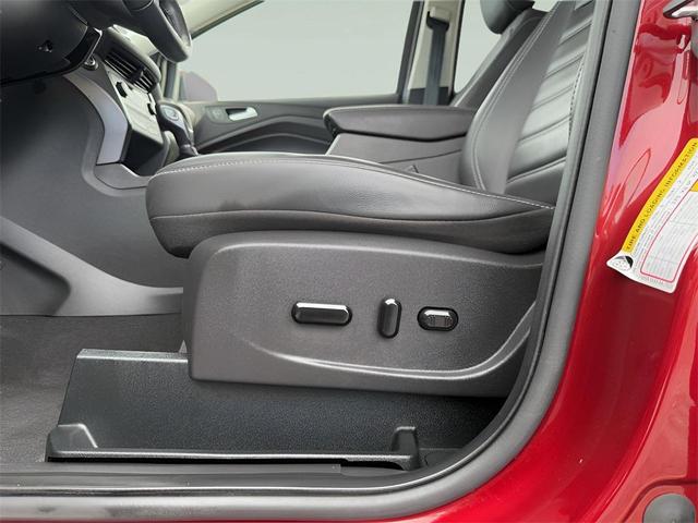 Photo of 2019 Ruby Red Ford Escape