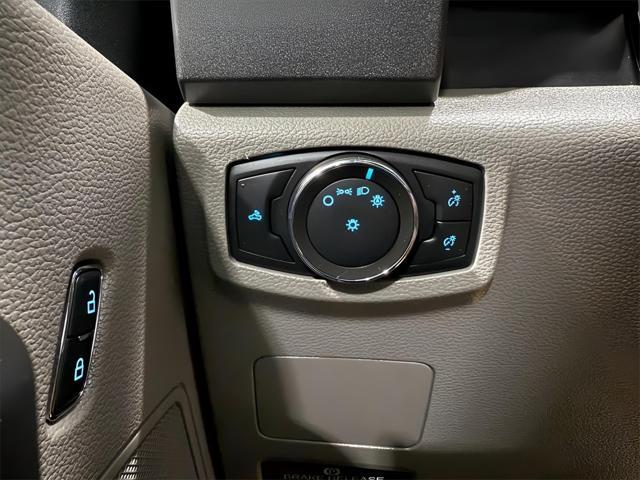 Photo of 2021 Agate Black Metallic Ford F-250