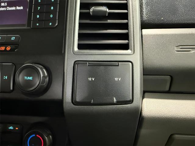 Photo of 2021 Agate Black Metallic Ford F-250