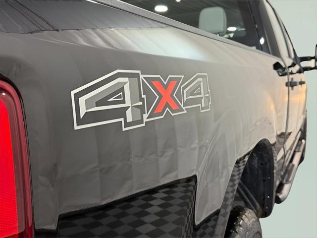 Photo of 2021 Agate Black Metallic Ford F-250