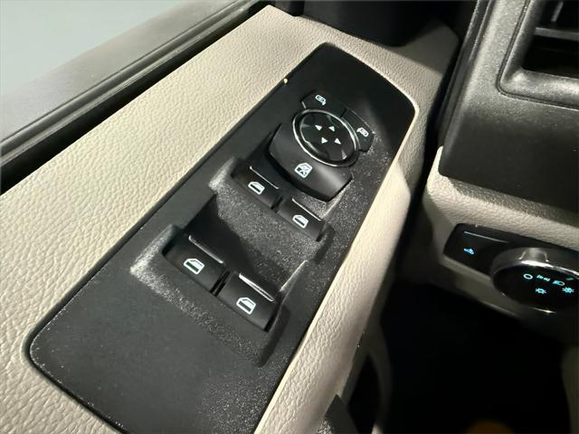 Photo of 2021 Agate Black Metallic Ford F-250