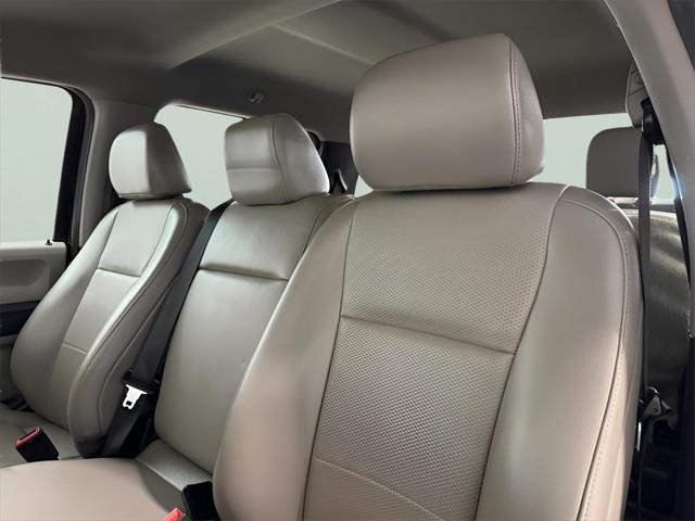 Photo of 2021 Agate Black Metallic Ford F-250