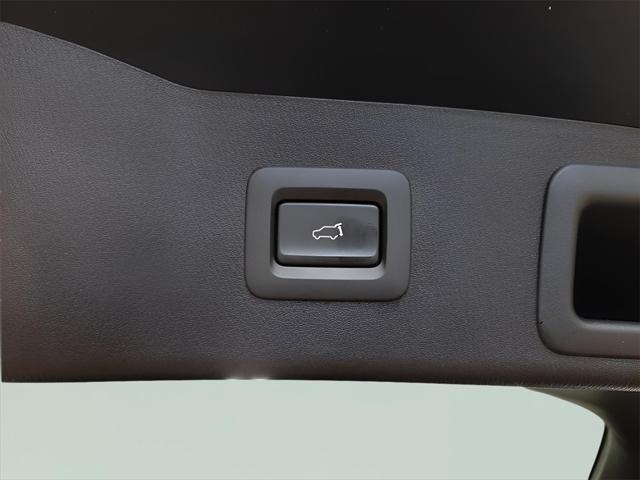 Photo of 2022 Deep Crystal Blue Mica Mazda CX-5