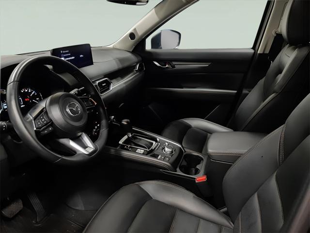 Photo of 2022 Deep Crystal Blue Mica Mazda CX-5