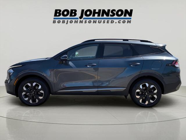 Photo of 2023 Gravity Gray Kia Sportage
