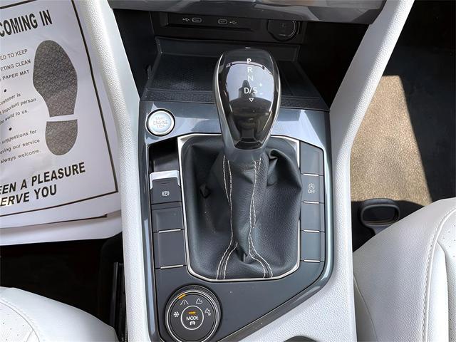 Photo of 2022 Atlantic Blue Metallic Volkswagen Tiguan