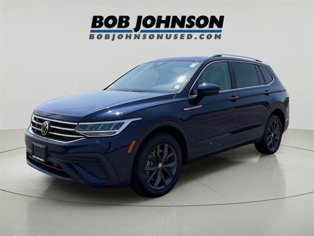 Photo of 2022 Atlantic Blue Metallic Volkswagen Tiguan