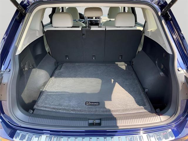 Photo of 2022 Atlantic Blue Metallic Volkswagen Tiguan