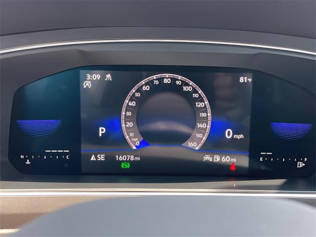 Photo of 2022 Atlantic Blue Metallic Volkswagen Tiguan