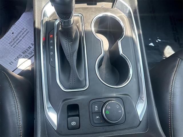 Photo of 2021 Satin Steel Metallic Chevrolet Traverse