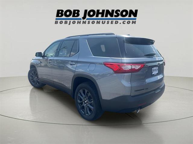 Photo of 2021 Satin Steel Metallic Chevrolet Traverse