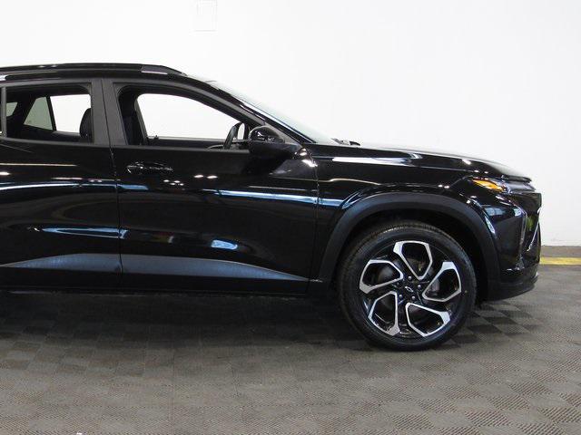 Photo of 2024 Mosaic Black Metallic Chevrolet Trax
