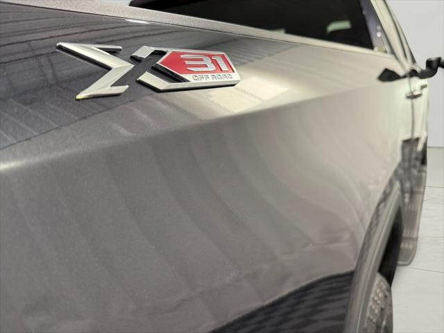 Photo of 2022 Titanium GMC Sierra 1500